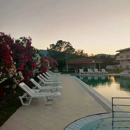 Appart hôtel Lunzi 3*