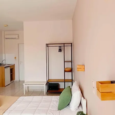 Aparthotel Lunzi Laganas