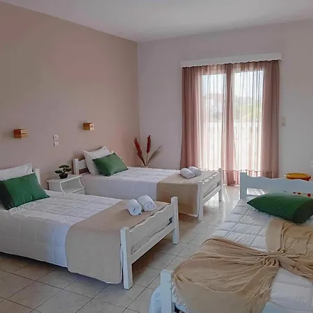 Lunzi Appart hôtel Laganas