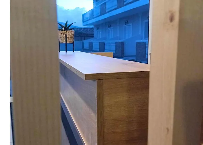 Lunzi Aparthotel 3*